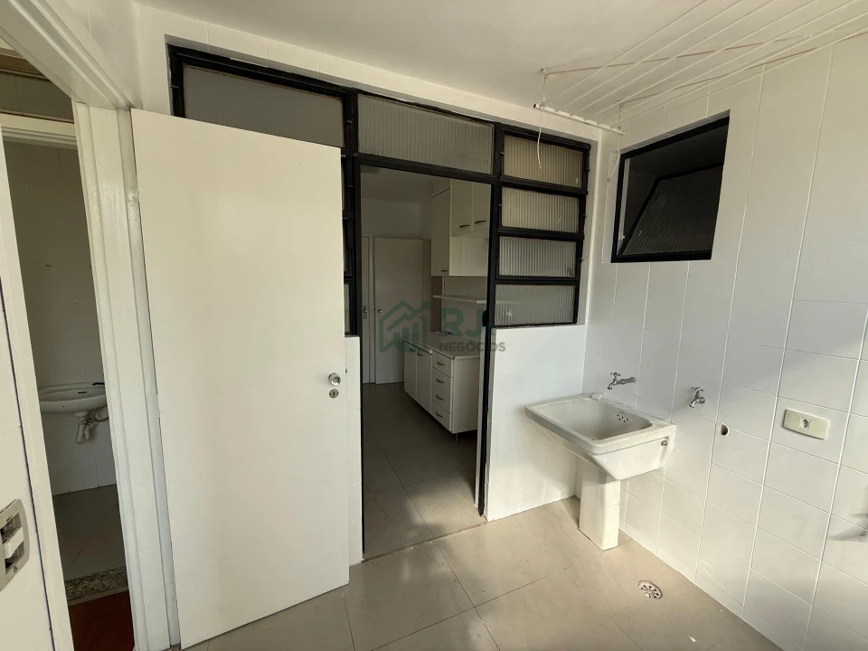 APARTAMENTO 3 QUARTOS COM SUÍTE NO CENTRO DE LONDRINA