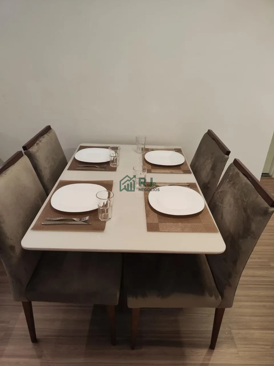 Imagens do imóveis Apartamento À Venda Solar Di Ravello Londrina