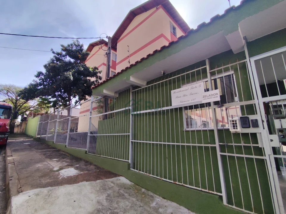 Imagens do imóveis Apartamento à venda no Condomínio Residencial Tietê com 2 quartos na Região Central de Londrina