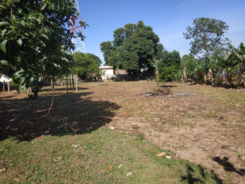 Chácara Molhada de Alto Padrão ? Pé na Água ? Primeiro de Maio/PR