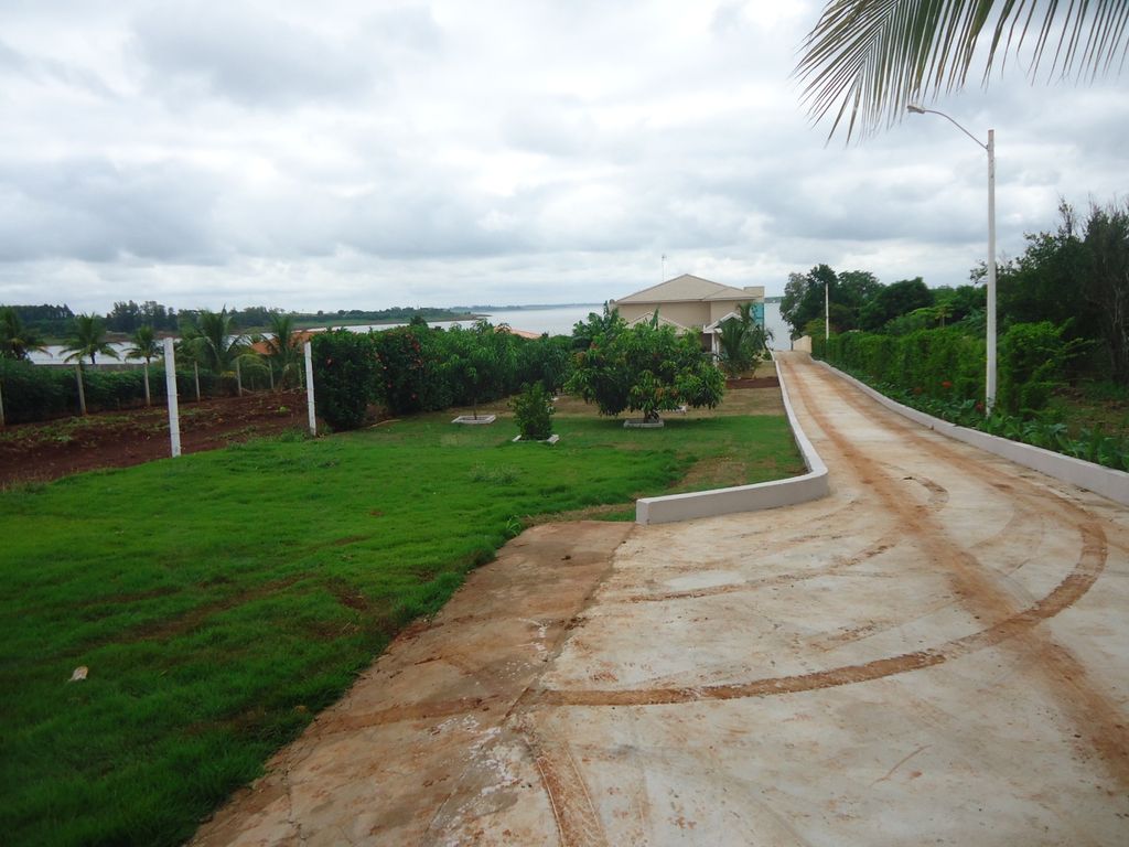 Chácara Molhada de Alto Padrão ? Pé na Água ? Primeiro de Maio/PR