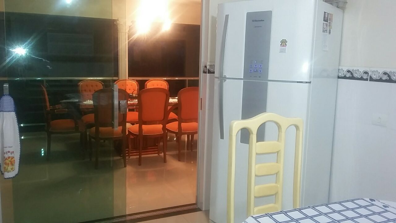 Chácara Molhada de Alto Padrão ? Pé na Água ? Primeiro de Maio/PR