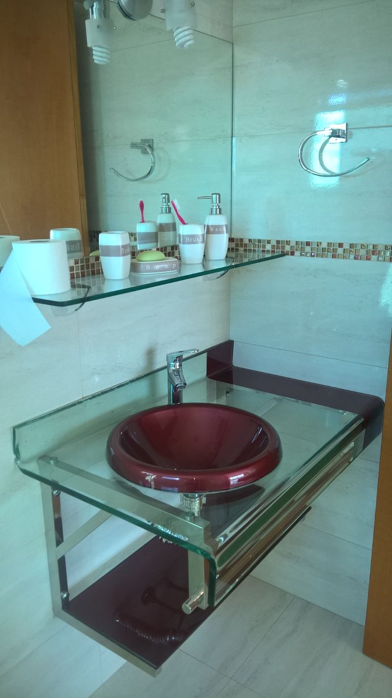 Imagens do imóveis Chácara Molhada de Alto Padrão ? Pé na Água ? Primeiro de Maio/PR