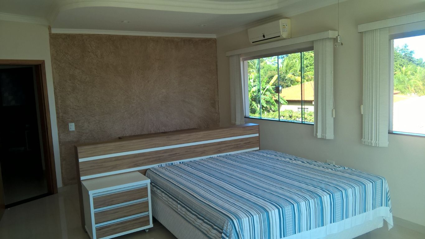 Imagens do imóveis Chácara Molhada de Alto Padrão ? Pé na Água ? Primeiro de Maio/PR