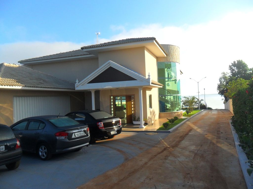 Imagens do imóveis Chácara Molhada de Alto Padrão ? Pé na Água ? Primeiro de Maio/PR