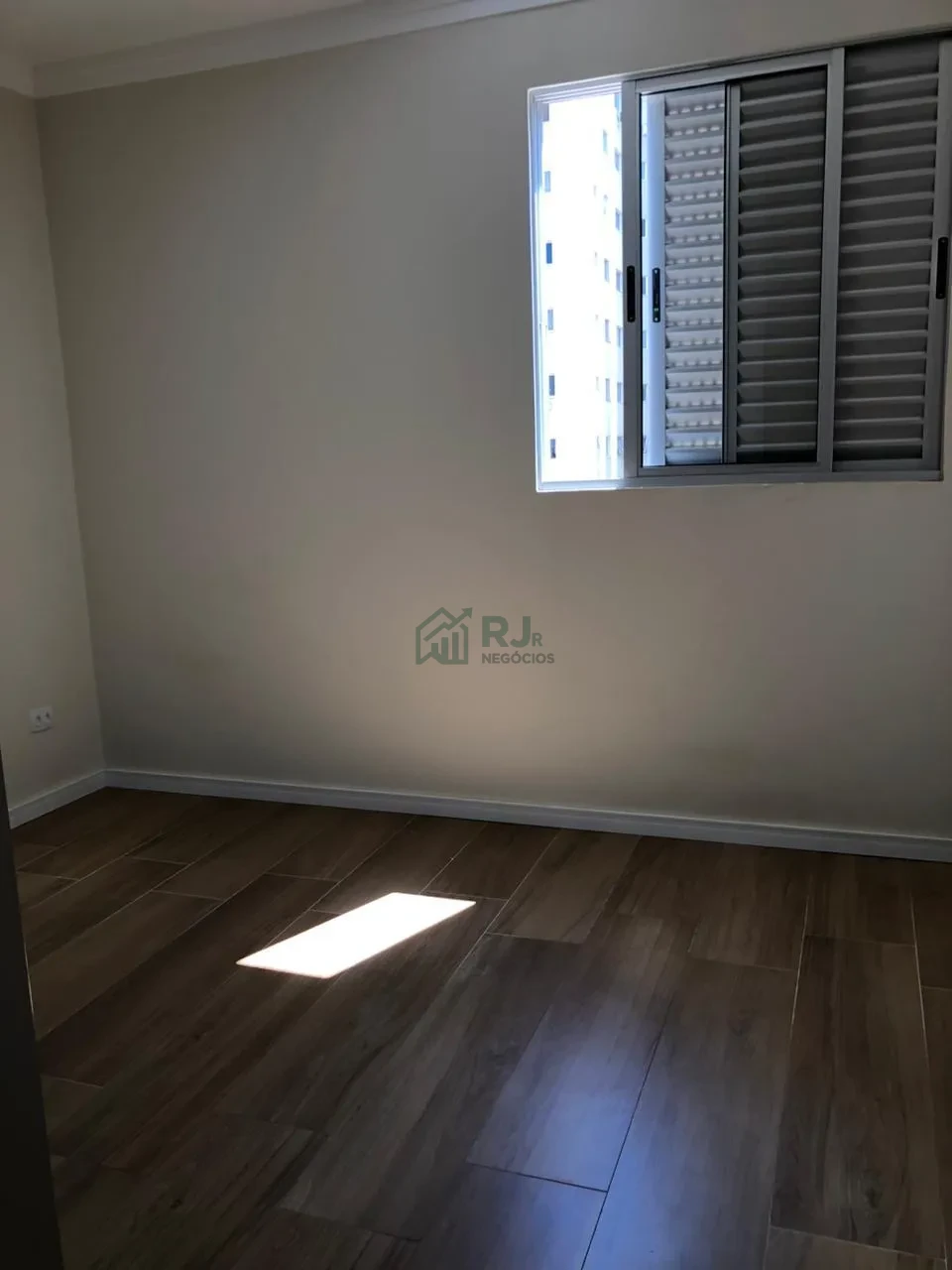 Imagens do imóveis Apartamento À Venda Condomínio Ilha Das Flores Londrina - Larsen