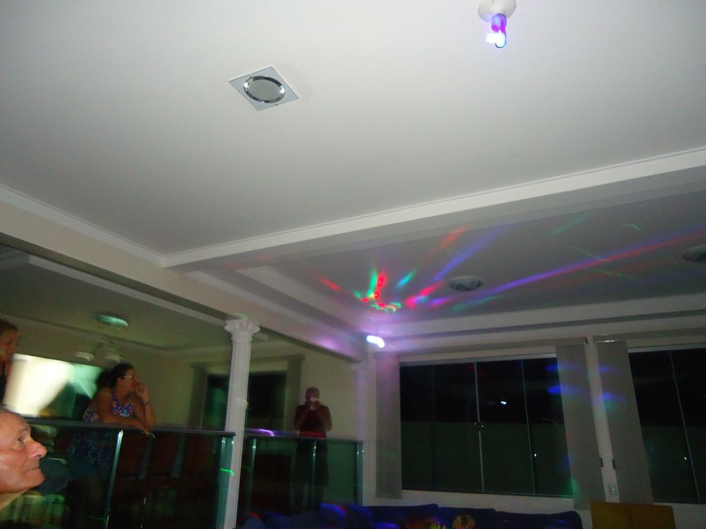 Imagens do imóveis Chácara Molhada de Alto Padrão ? Pé na Água ? Primeiro de Maio/PR