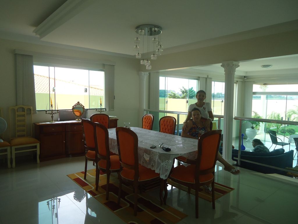 Imagens do imóveis Chácara Molhada de Alto Padrão ? Pé na Água ? Primeiro de Maio/PR