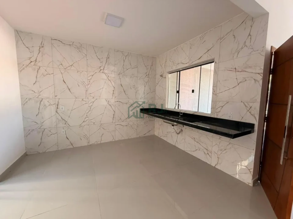 Imagens do imóveis CASA NOVA À VENDA NO JARDIM ALPES