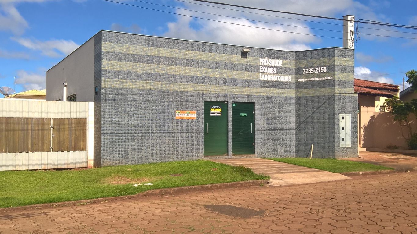 Prédio Comercial + Terreno à Venda ? Centro de Primeiro de Maio/PR
