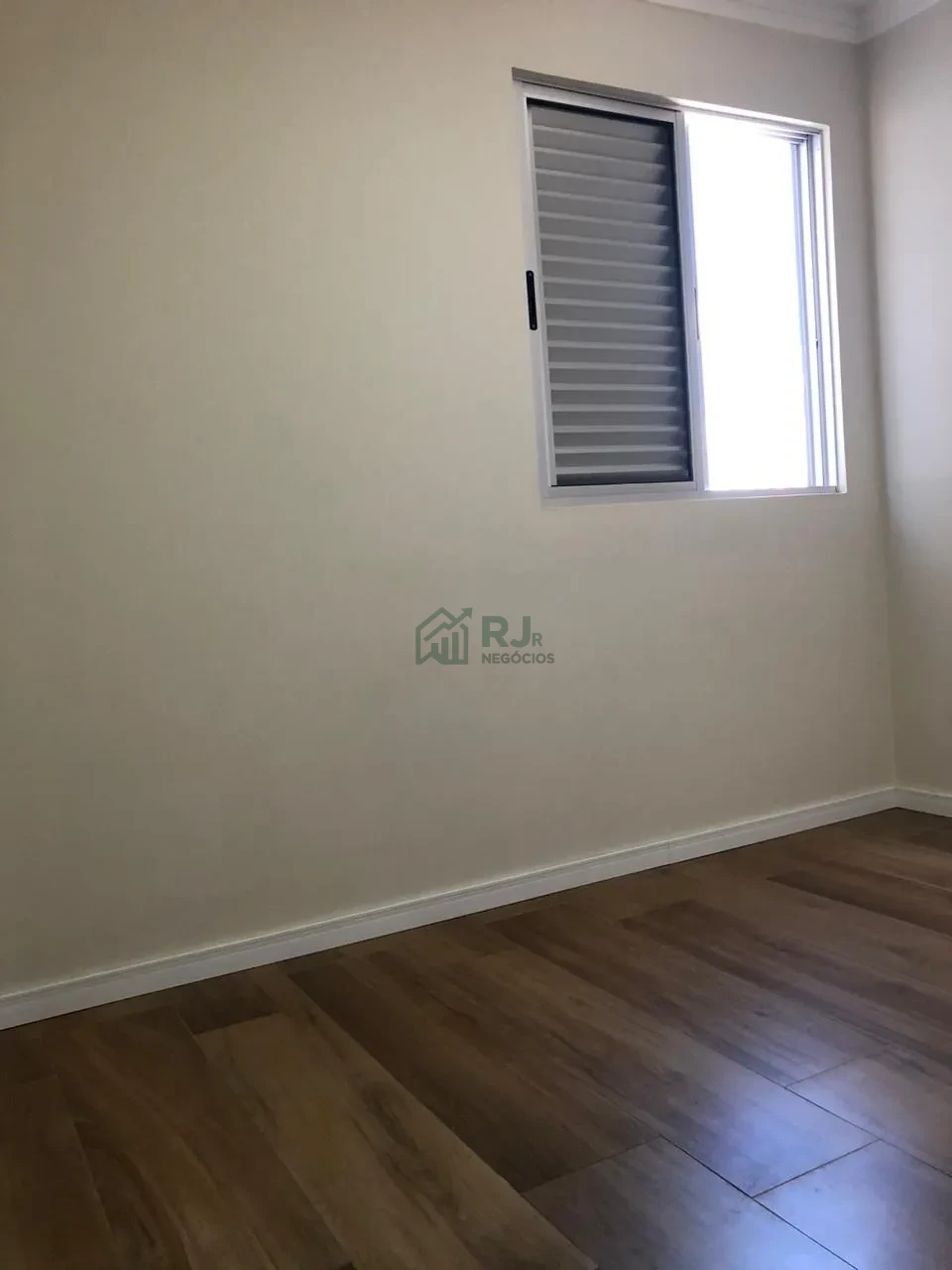 Imagens do imóveis Apartamento À Venda Condomínio Ilha Das Flores Londrina - Larsen