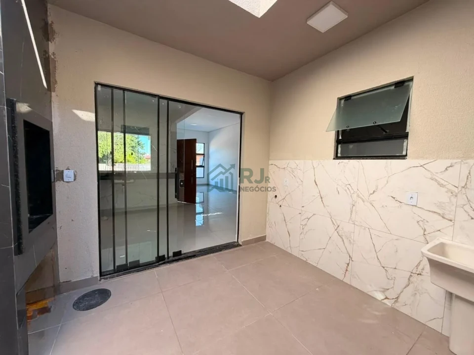 Imagens do imóveis CASA NOVA À VENDA NO JARDIM ALPES