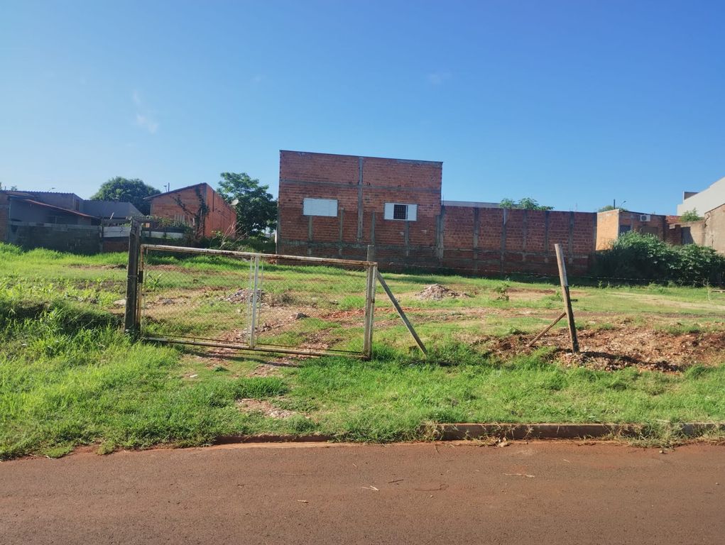 Terreno à Venda ? Jardim Interlagos Zona Leste de Londrina