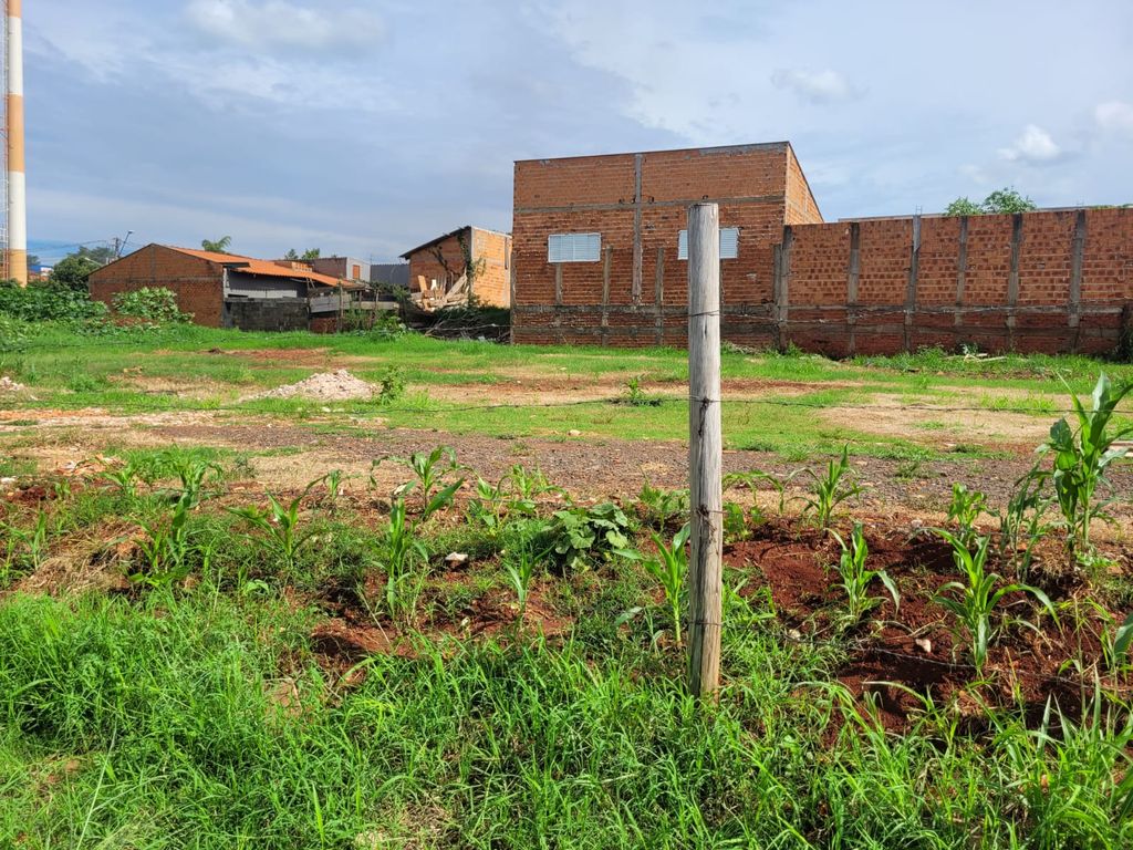 Terreno à Venda ? Jardim Interlagos Zona Leste de Londrina