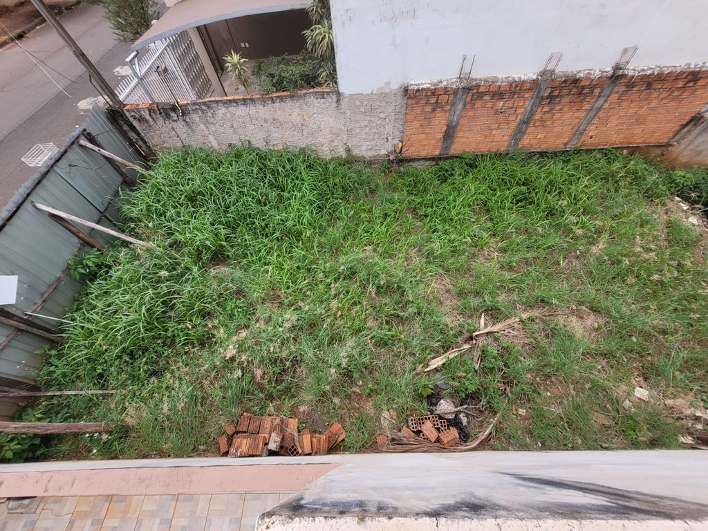 Terreno à Venda ? Jardim Monte Carlo, Londrina/PR