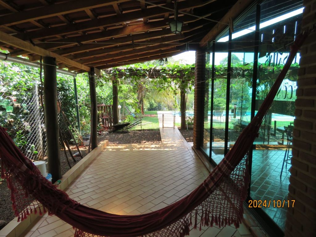 Chácara à Venda em Condomínio Fechado ? Riviera do Poente, Alvorada do Sul/PR