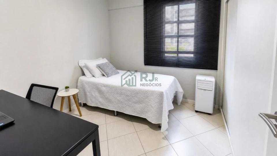 Imagens do imóveis Apartamento Semi Mobiliado com 2 Quartos no Centro de Londrina