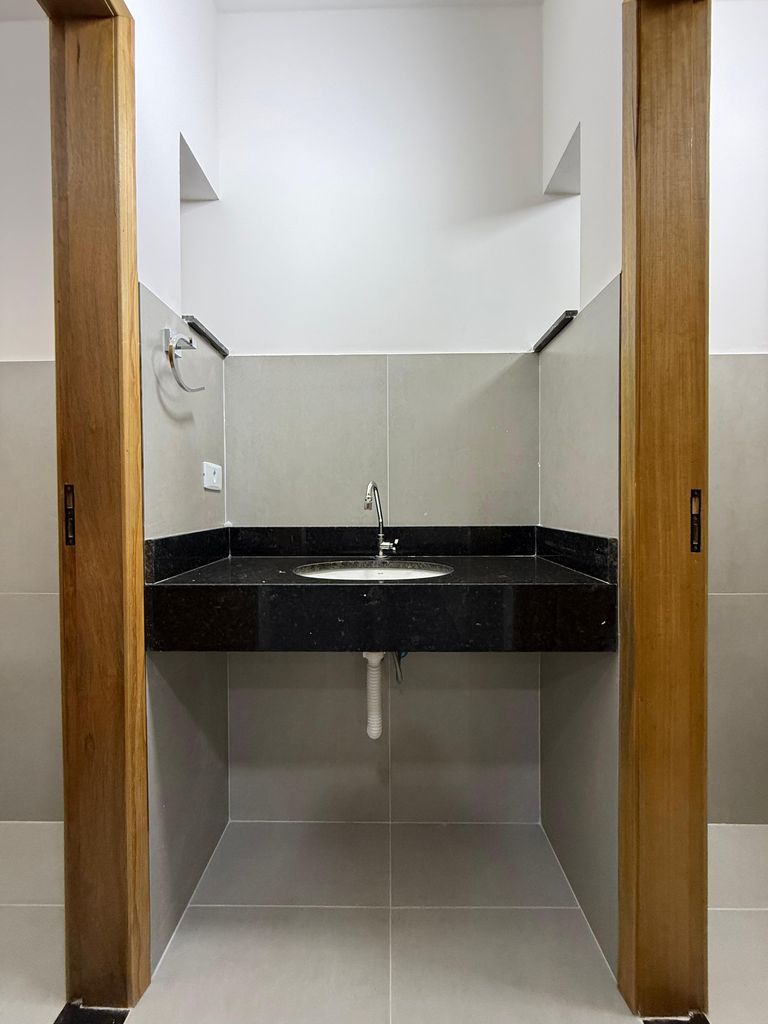 ? Barracão Comercial para Locação ? Av. São João | Londrina ? PR