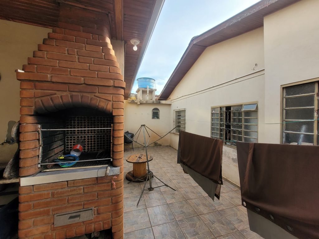 Casa à Venda ? Zona Norte de Londrina