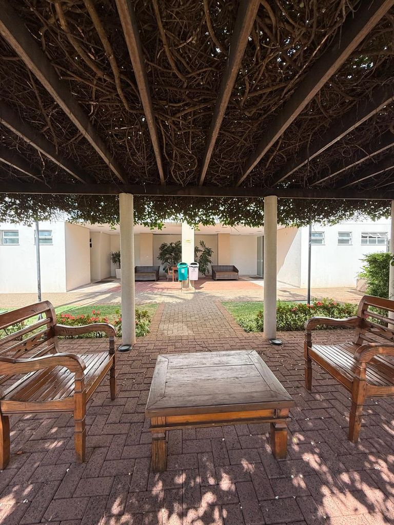 ?? Edifício Pateo Aurora ? Apartamento à Venda em Londrina