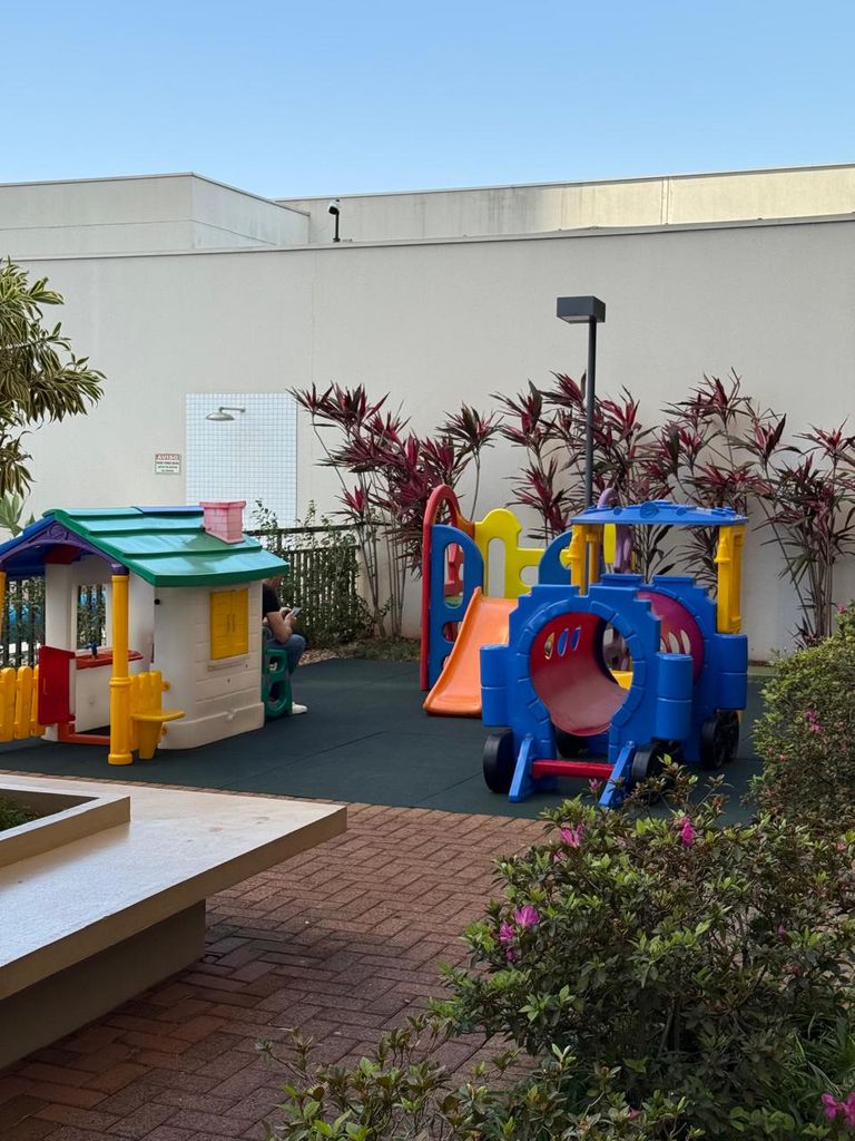 ?? Edifício Pateo Aurora ? Apartamento à Venda em Londrina