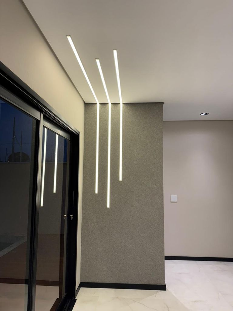 Casa de Alto Padrão no Condomínio Bellevie ? Cambé/PR