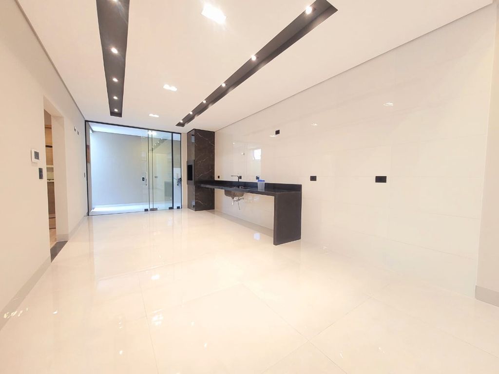 ? Casa à Venda ? Região Leste de Londrina/PR