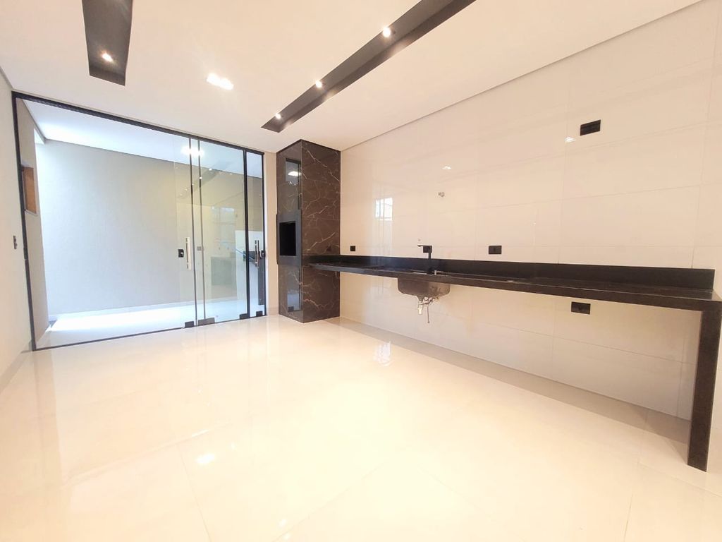 ? Casa à Venda ? Região Leste de Londrina/PR