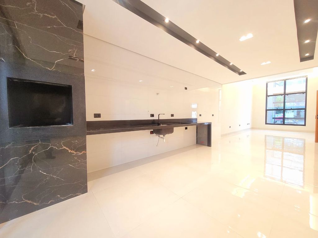 ? Casa à Venda ? Região Leste de Londrina/PR