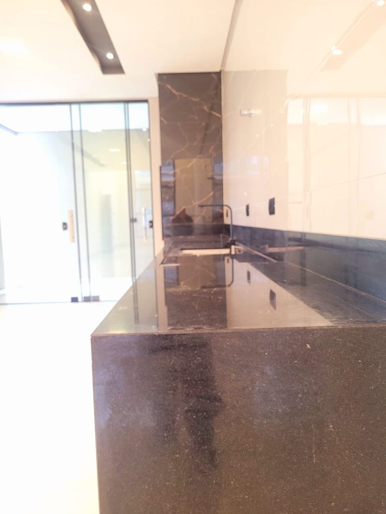 ? Casa à Venda ? Região Leste de Londrina/PR