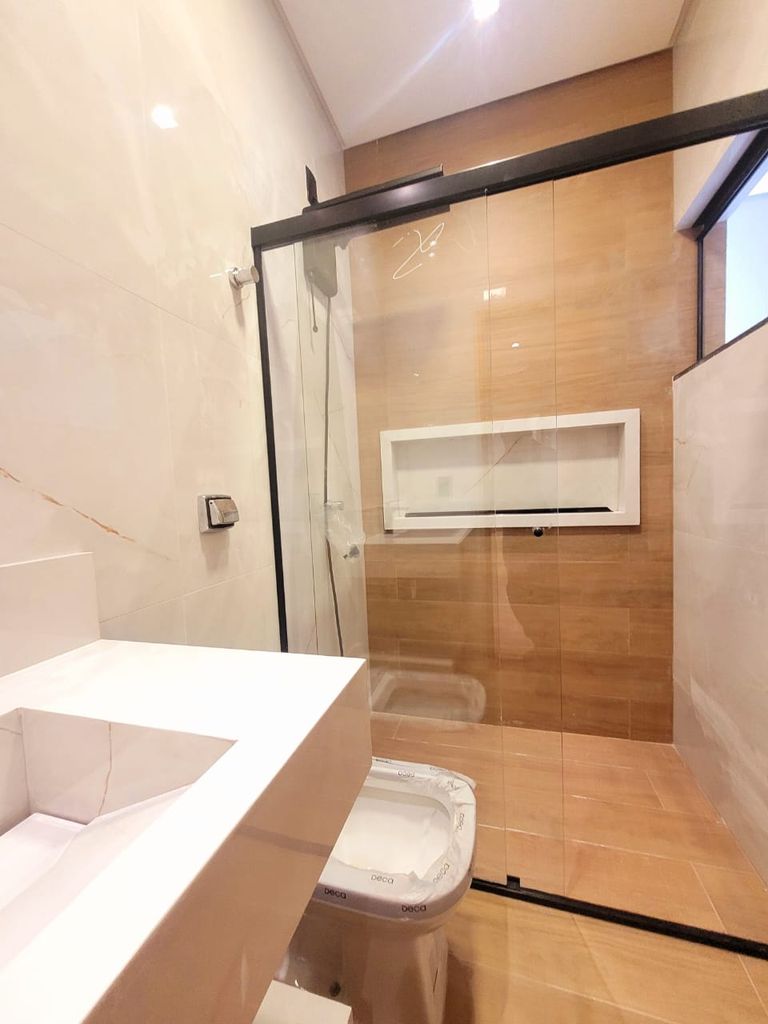 ? Casa à Venda ? Região Leste de Londrina/PR