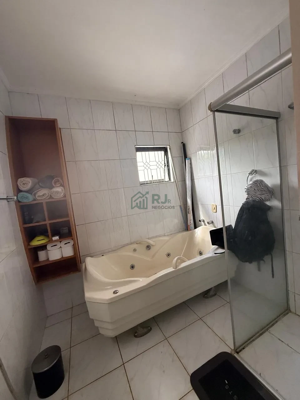 Imagens do imóveis Casa Em Condomínio À Venda Parque Residencial Alcântara Londrina
