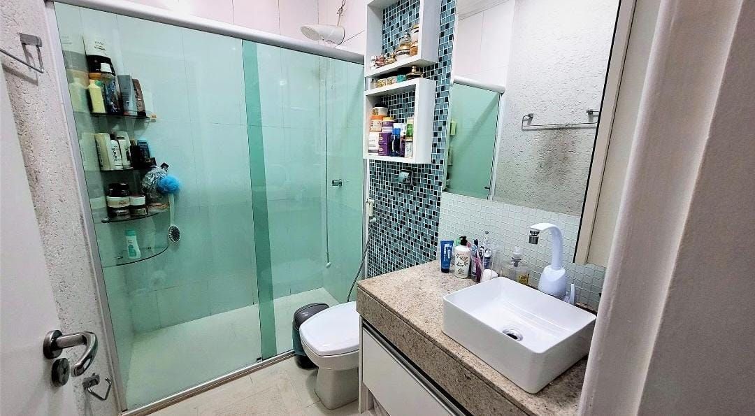 ? Casa à Venda na Zona Leste de Londrina ? Com Piscina e Espaço Gourmet!