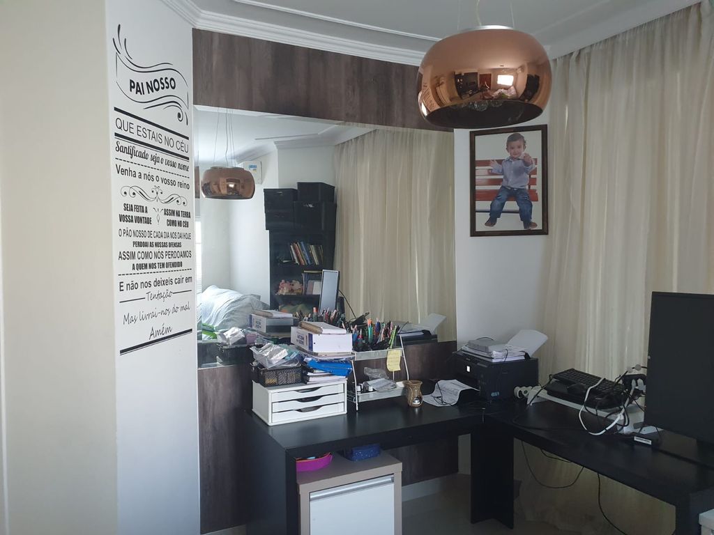 ? Casa à Venda na Zona Leste de Londrina ? Com Piscina e Espaço Gourmet!