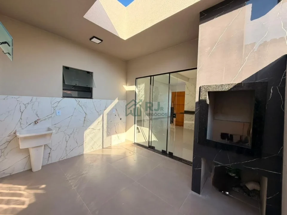 Imagens do imóveis CASA NOVA À VENDA NO JARDIM ALPES