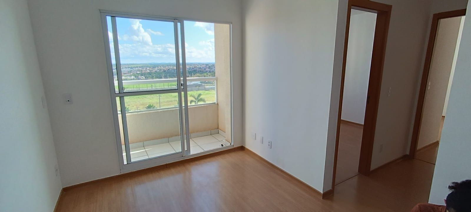 Venda de apartamento com 2 quartos OPORTUNIDADE IMPERDÍVEL na Zona Leste.