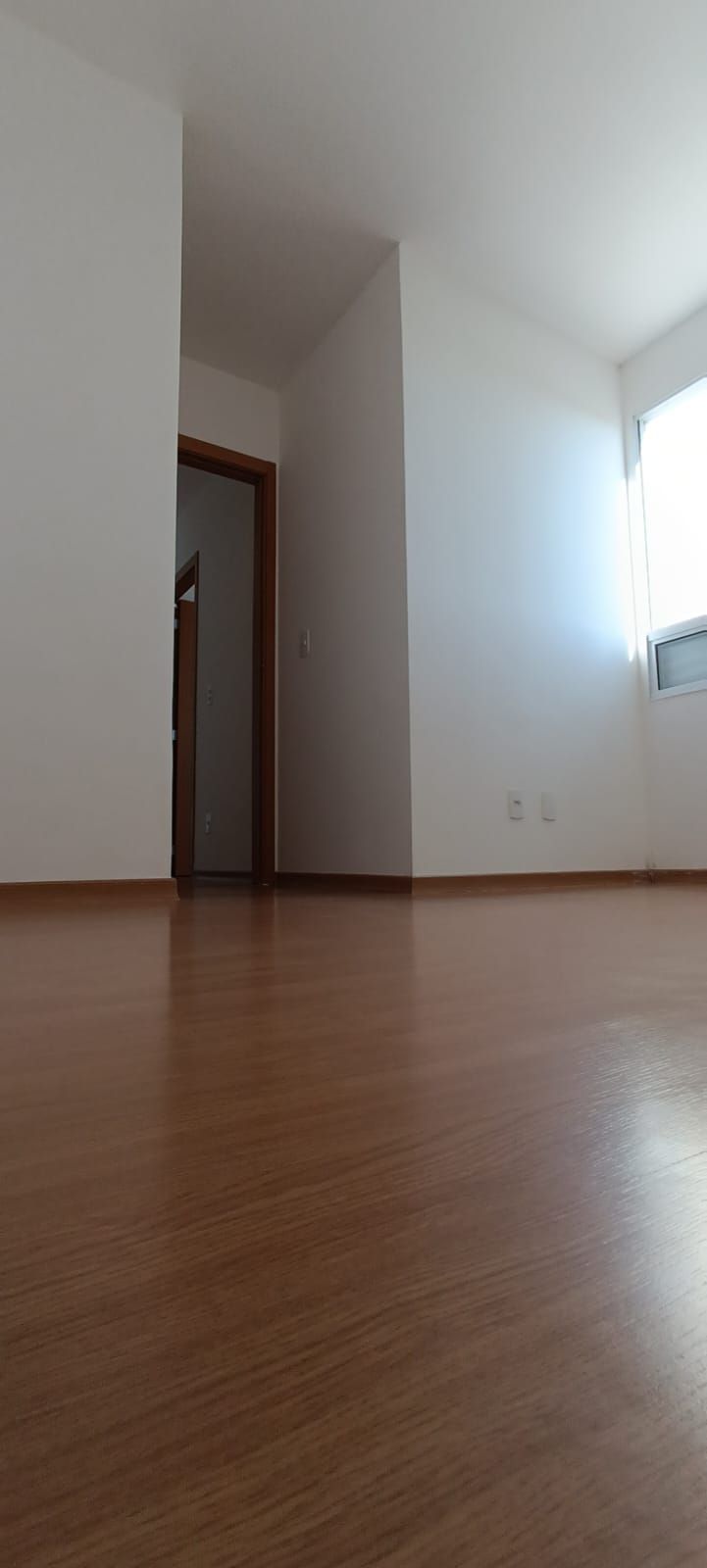 Venda de apartamento com 2 quartos OPORTUNIDADE IMPERDÍVEL na Zona Leste.