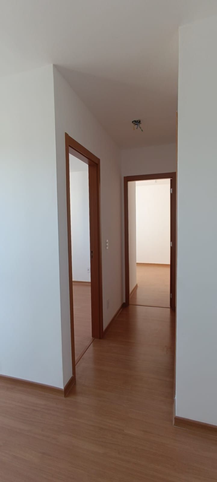 Venda de apartamento com 2 quartos OPORTUNIDADE IMPERDÍVEL na Zona Leste.