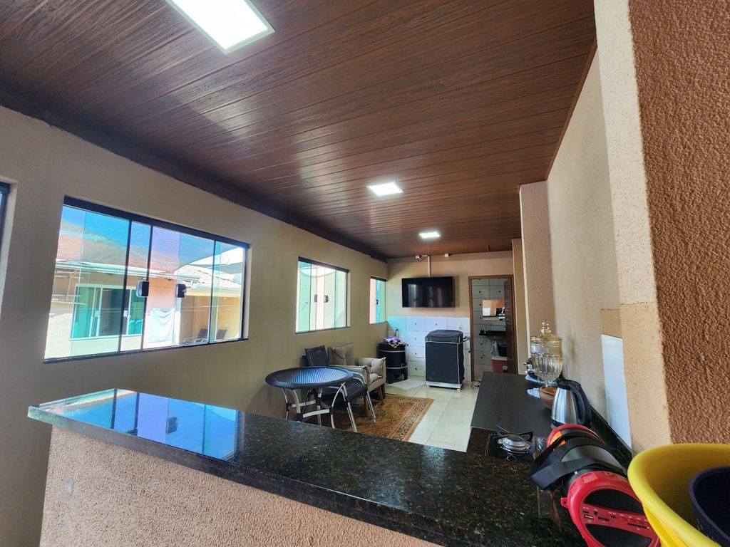 ÓTIMA OPORTUNIDADE DE CASA À VENDA ? ZONA NORTE DE LONDRINA!