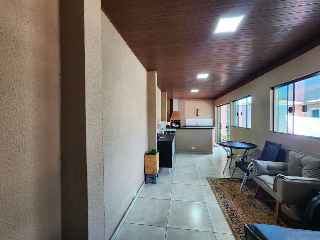 ÓTIMA OPORTUNIDADE DE CASA À VENDA ? ZONA NORTE DE LONDRINA!