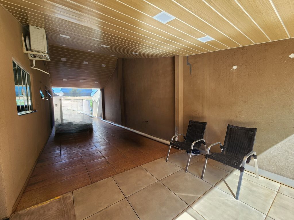 ÓTIMA OPORTUNIDADE DE CASA À VENDA ? ZONA NORTE DE LONDRINA!