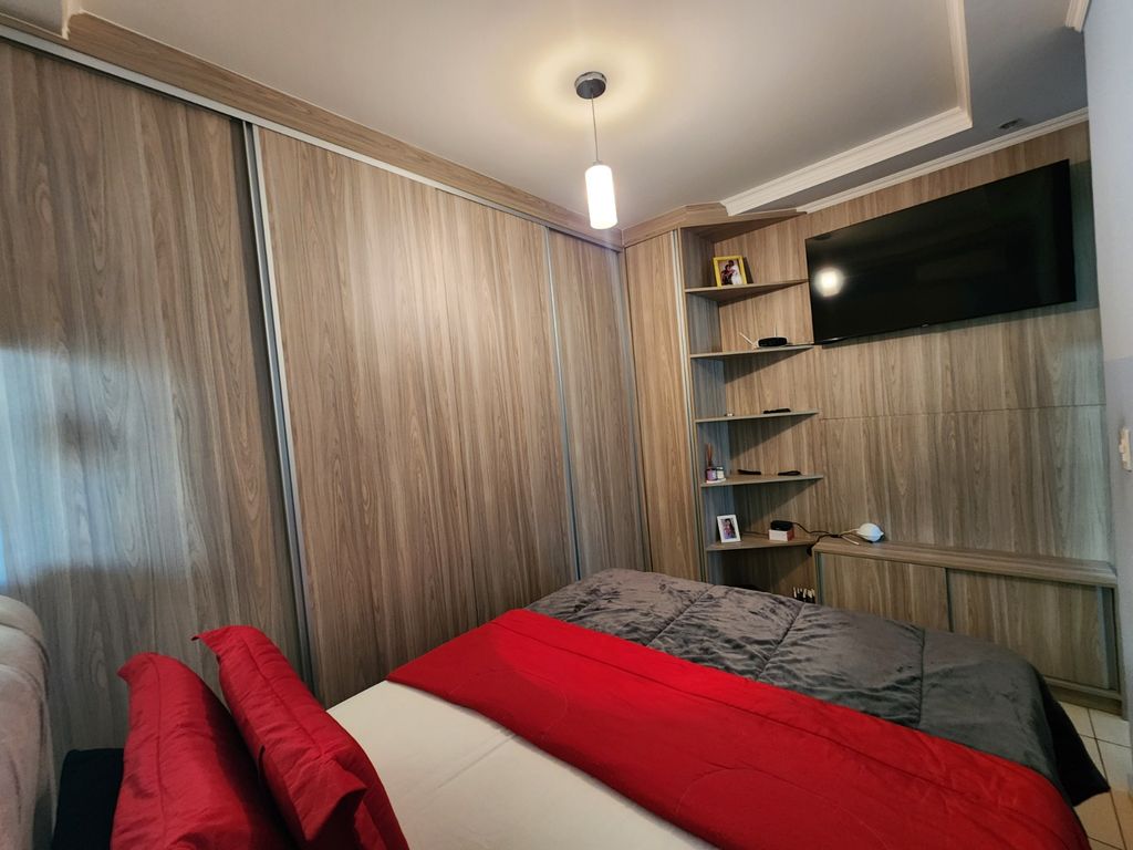 ÓTIMA OPORTUNIDADE DE CASA À VENDA ? ZONA NORTE DE LONDRINA!