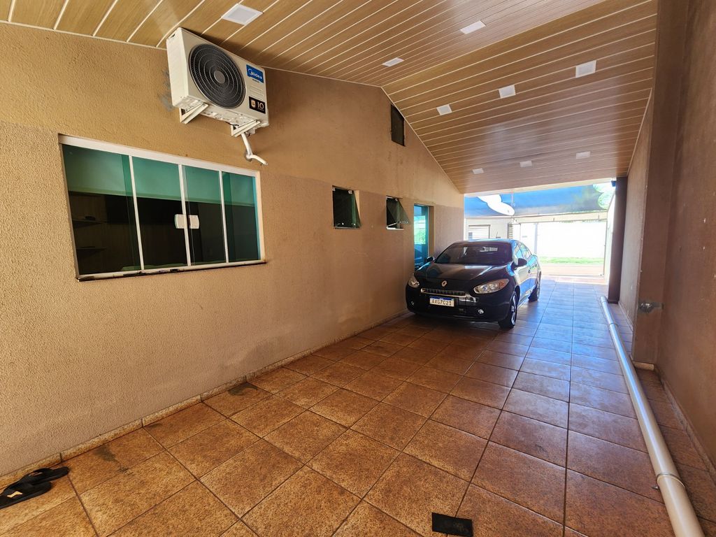 ÓTIMA OPORTUNIDADE DE CASA À VENDA ? ZONA NORTE DE LONDRINA!