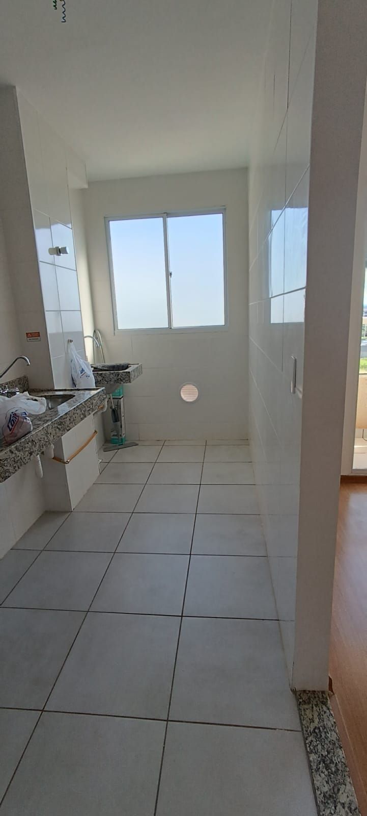 Venda de apartamento com 2 quartos OPORTUNIDADE IMPERDÍVEL na Zona Leste.