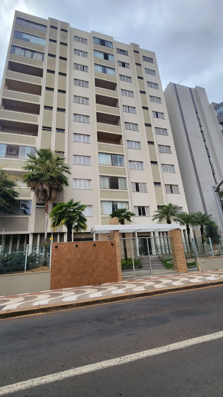 ? Apartamento à Venda ? Centro de Londrina/PR