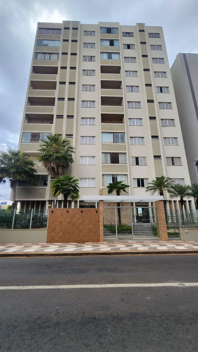 ? Apartamento à Venda ? Centro de Londrina/PR