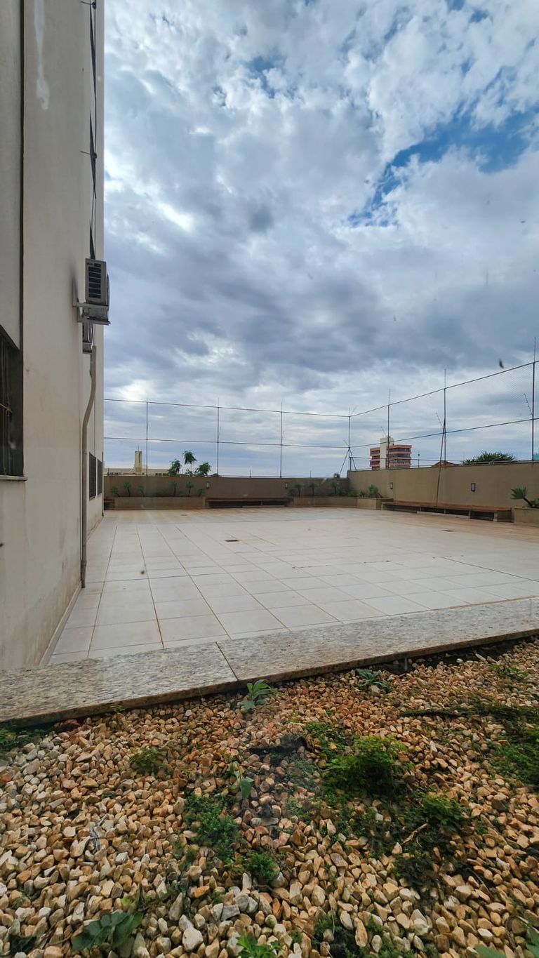 ? Apartamento à Venda ? Centro de Londrina/PR