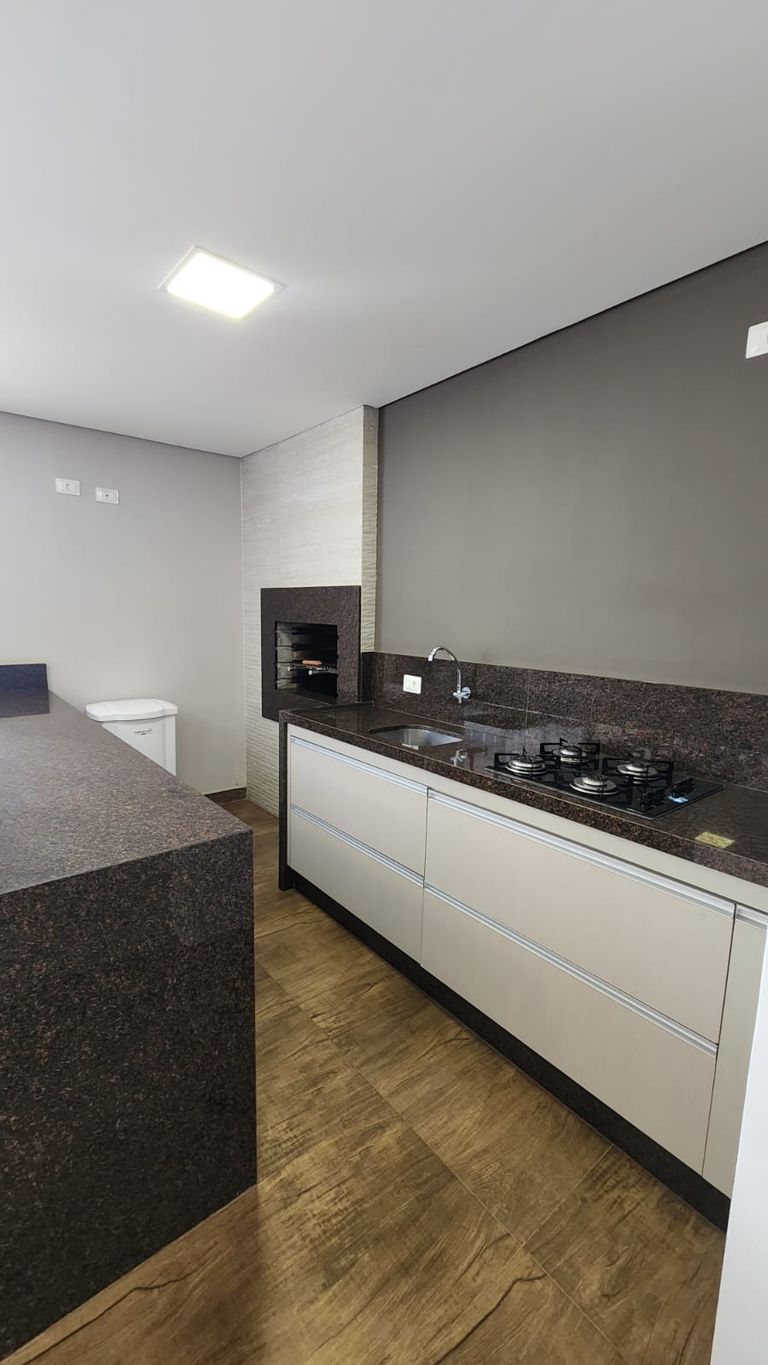 ? Apartamento à Venda ? Centro de Londrina/PR