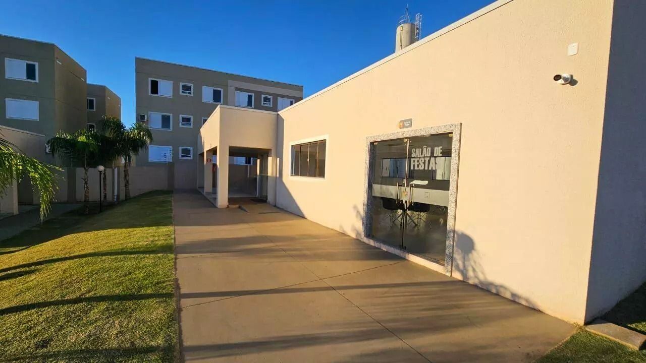 Venda de apartamento com 2 quartos OPORTUNIDADE IMPERDÍVEL na Zona Leste.