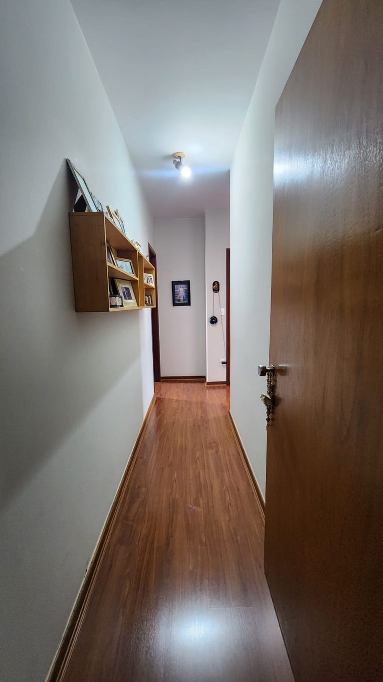 ? Apartamento à Venda ? Centro de Londrina/PR